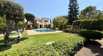 4072 Renovated 4 Bedroom Villa, Venus Rock/Secret Valley