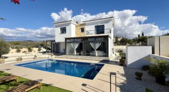 4080 – Renovated & Extended 3 Bedroom Villa – Venus Rock / Secret Valley
